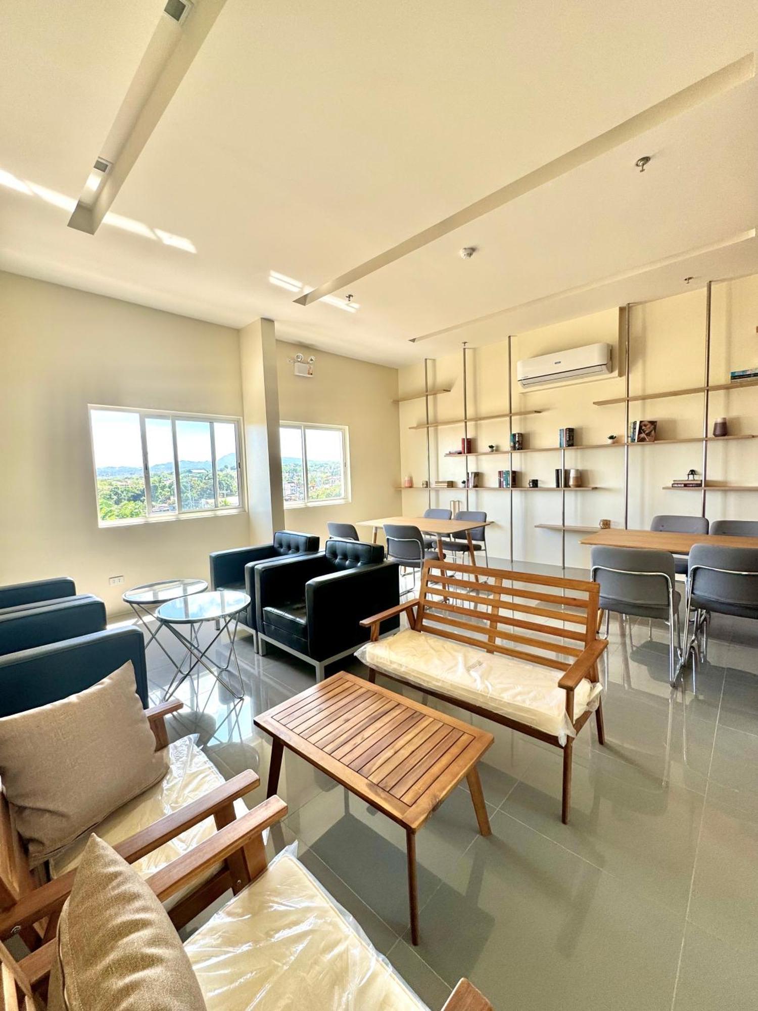Fullerton Suites Puting Kahoy エクステリア 写真